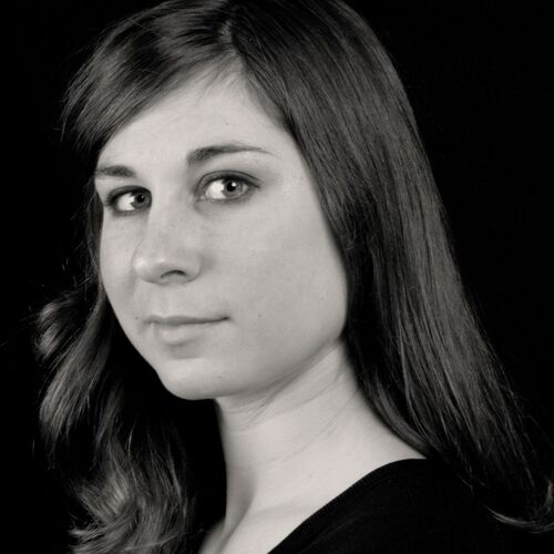 Artist_Megan_Kennedy_1000x1000px_72dpi