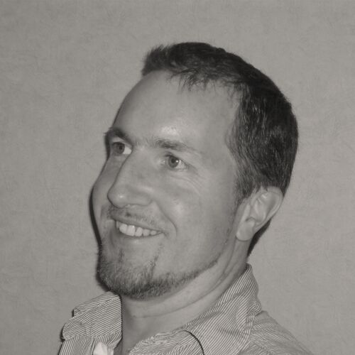 Designer_Denis_Clohessy_1000x1000px_72dpi_