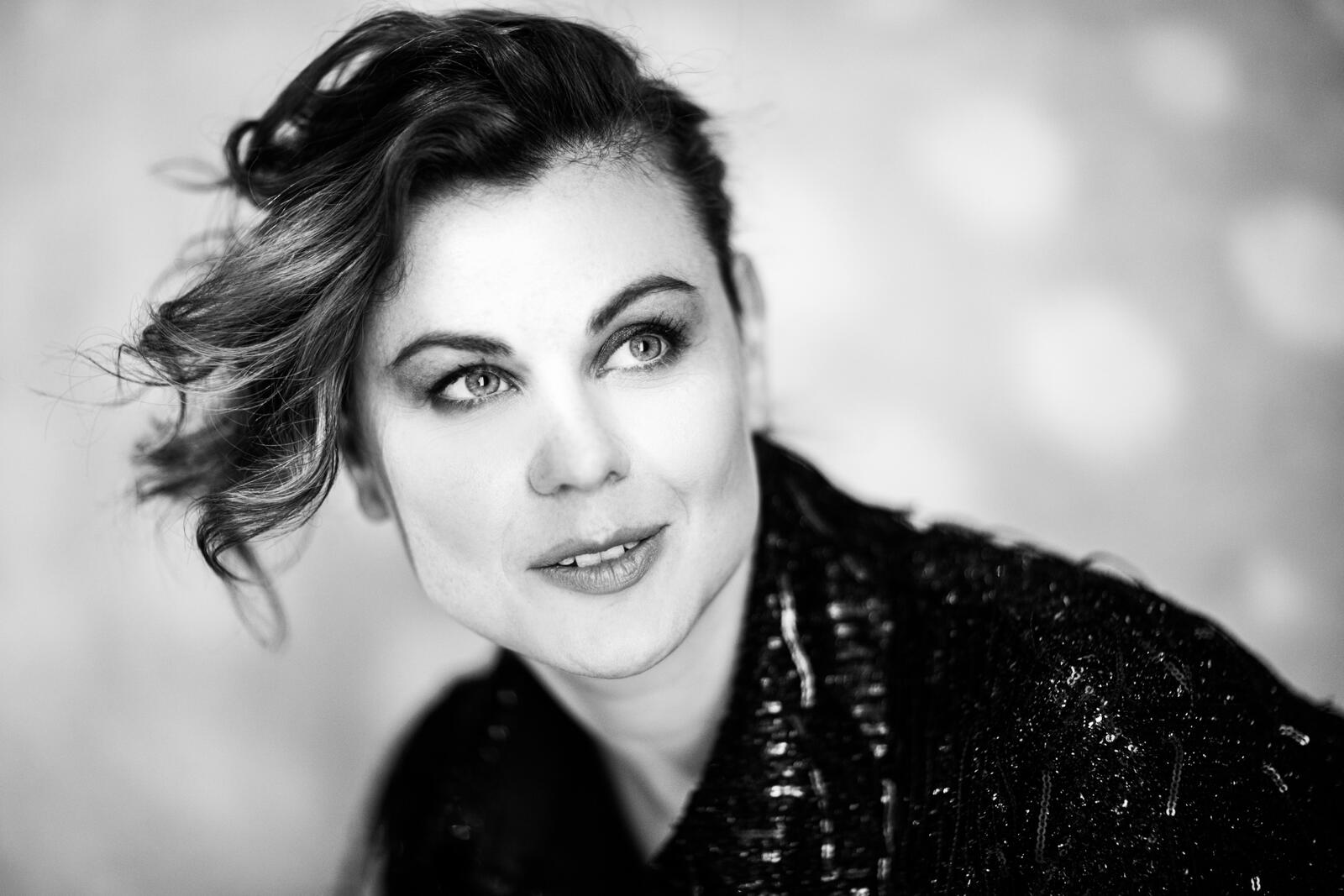 AoifeHeadshot101-1-scaled