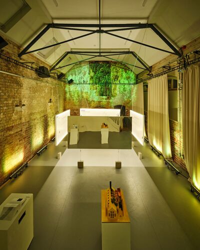 A view from above of the exposition in the CoisCéim studio