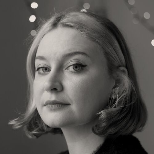 A headshot of Katie Davenport