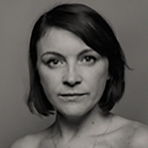 Artist_Niamh_McCann_1000x1000px_72dpi_ copy 2