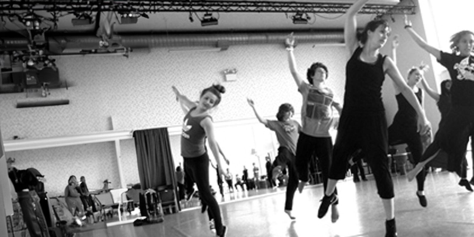 COIS_Web_Hero_Image_1600x800px_72dpi_equilibrium-2009