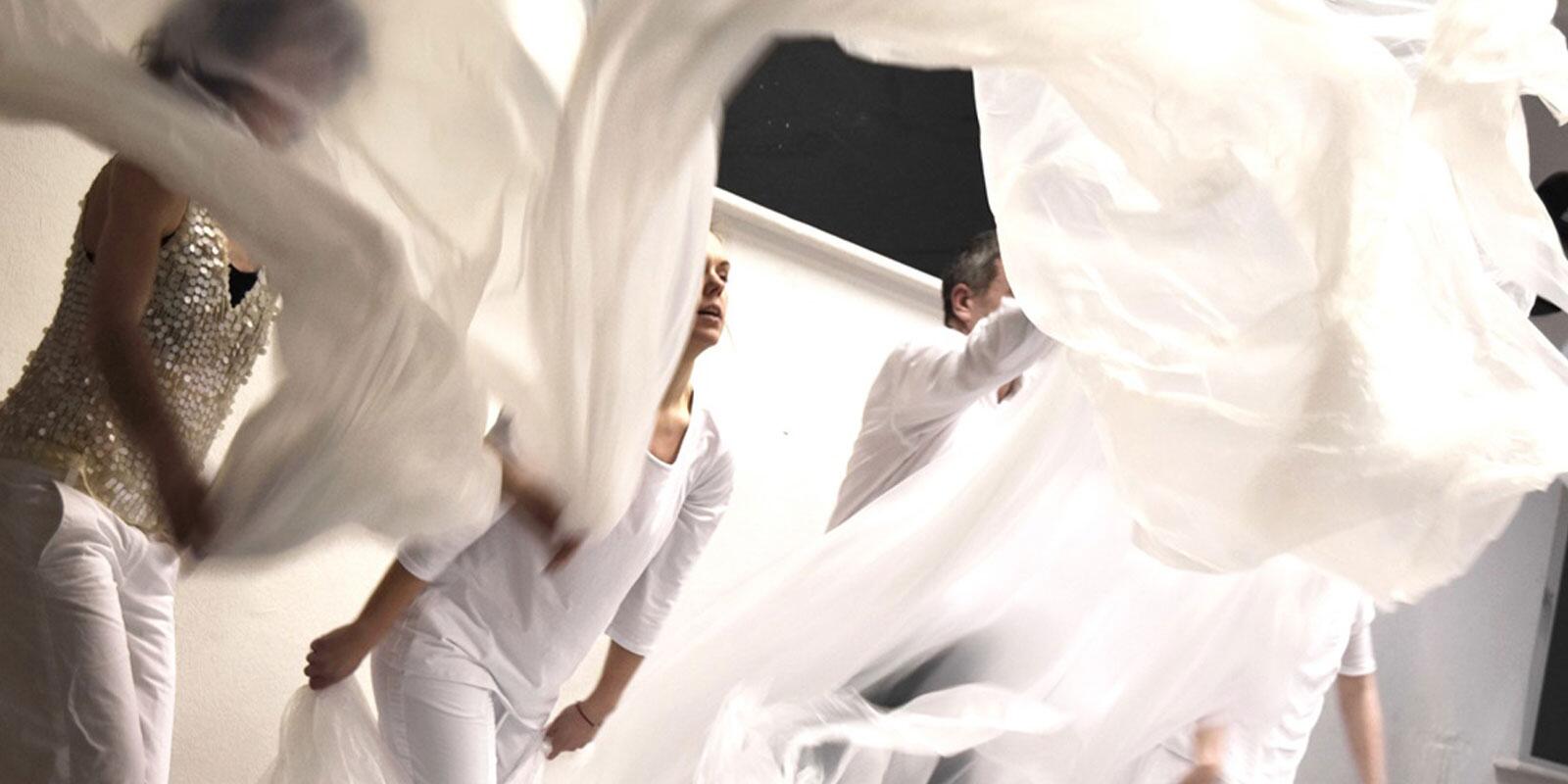 COIS_Web_Hero_Image_1600x800px_72dpi_the-choreography-project-12-2016