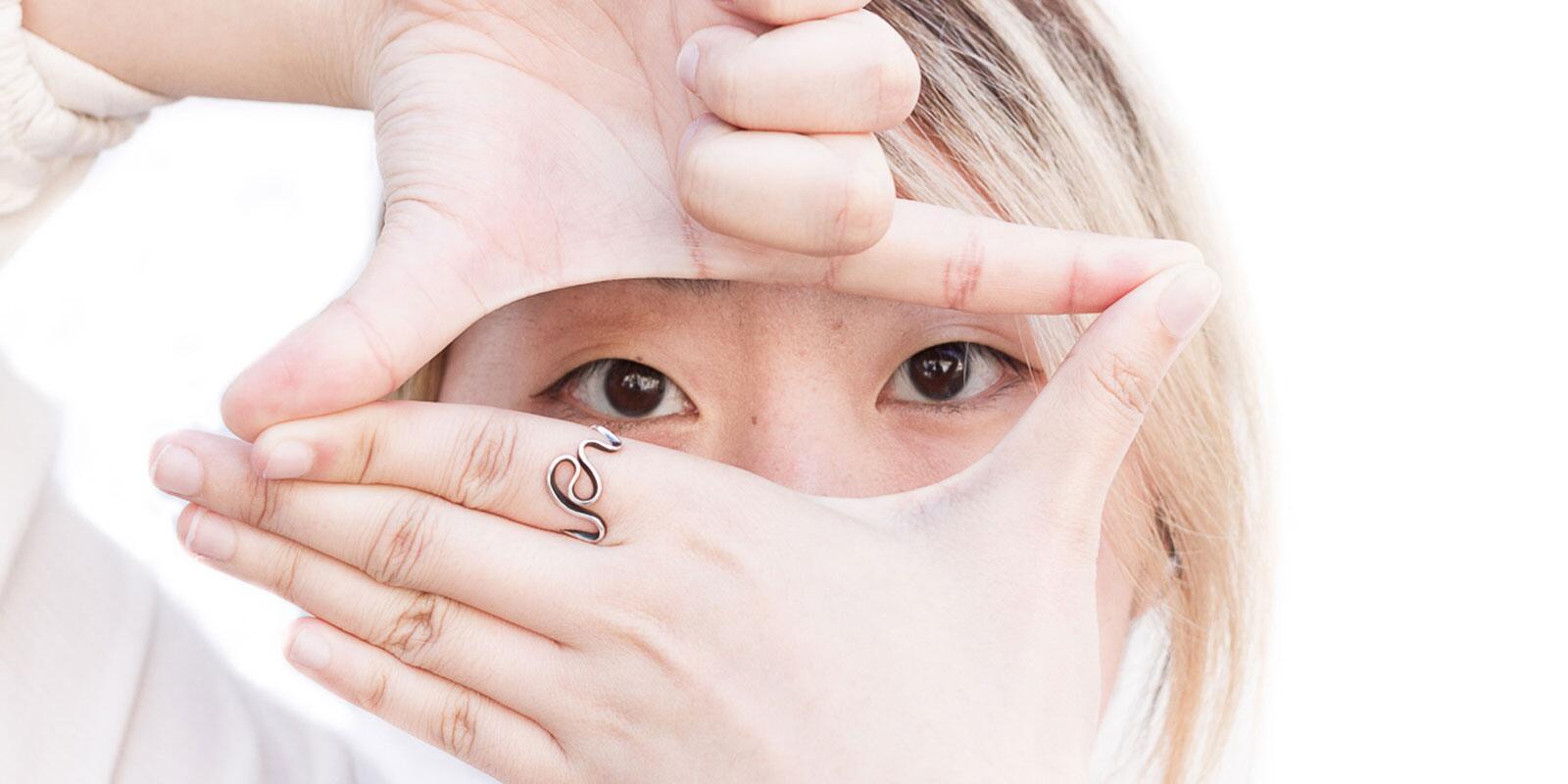 COIS_Web_Hero_Image_1600x800px_72dpi_38-women-2016