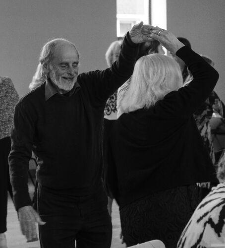 A couple in the movement